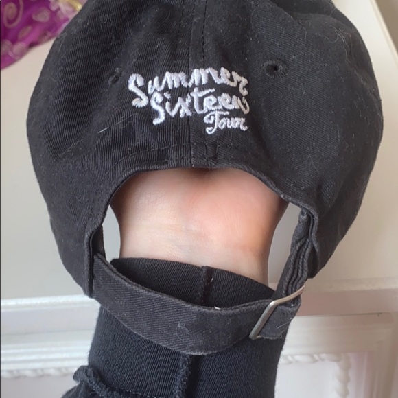 drake hat - Picture 2 of 2